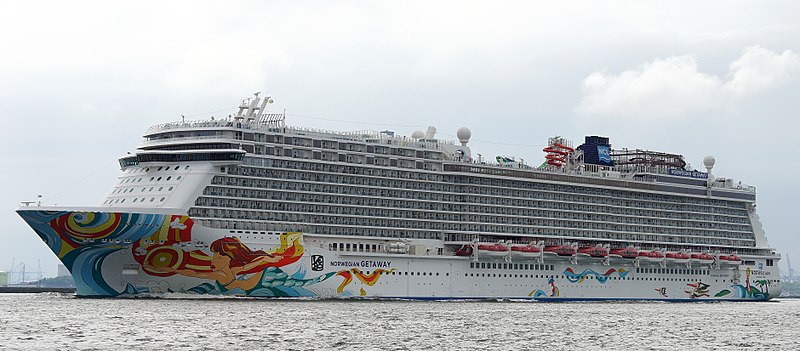 Wycieczkowiec Norwegian Getaway przybił do portu w Gdyni