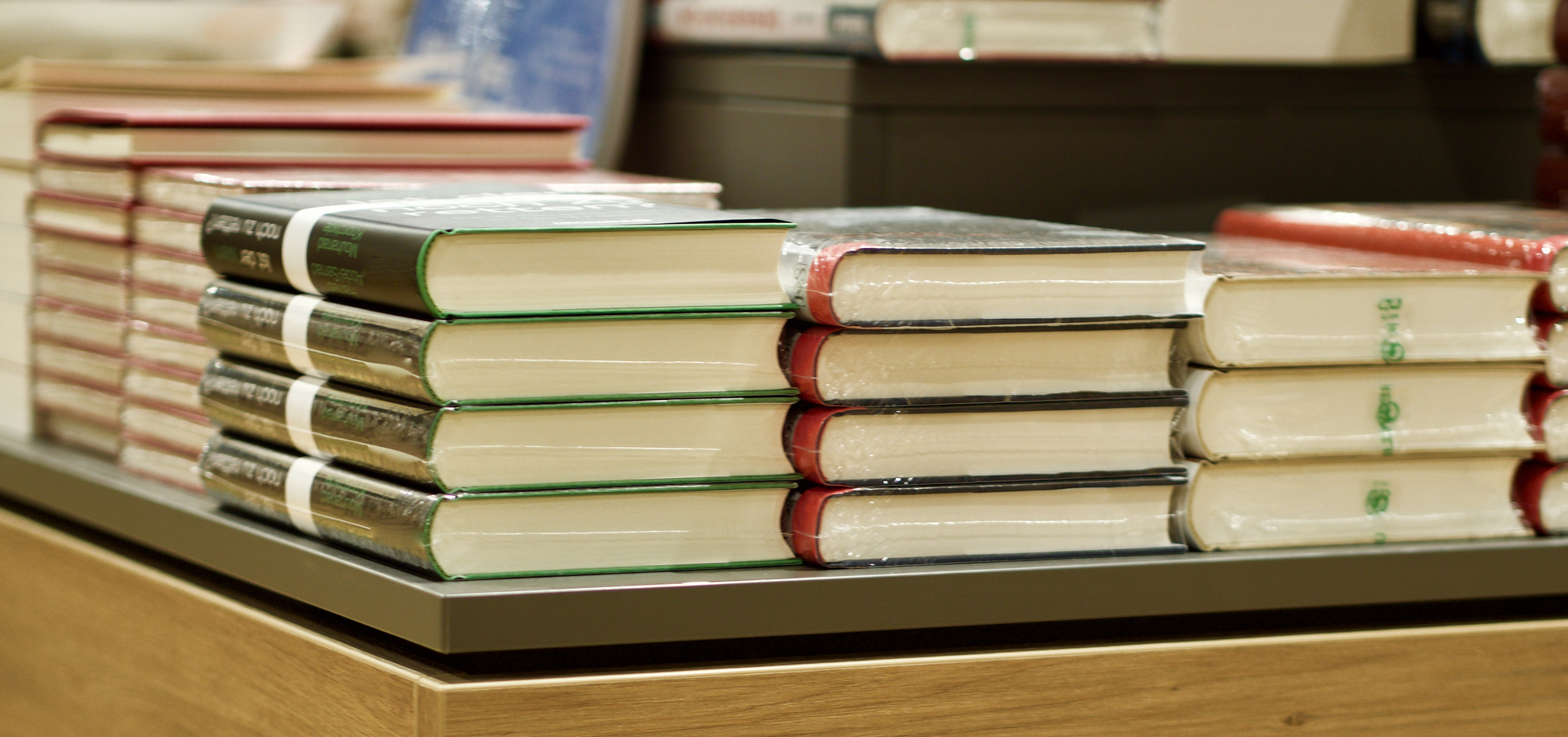 Wyprzedaż książek w bibliotece w Asker