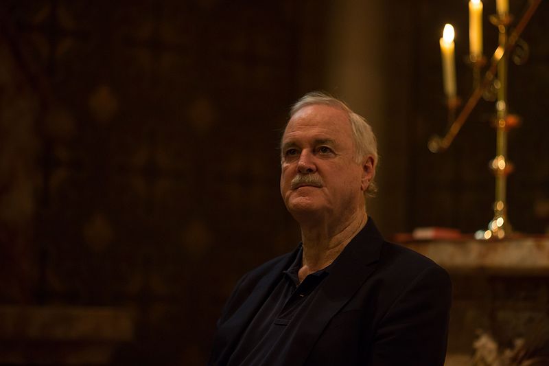 John Cleese z grupy Monty Pythona rozśmieszy Norwegię