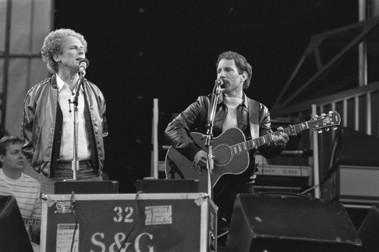 Poznaj historię niesamowitego duetu - Simon & Garfunkel Story