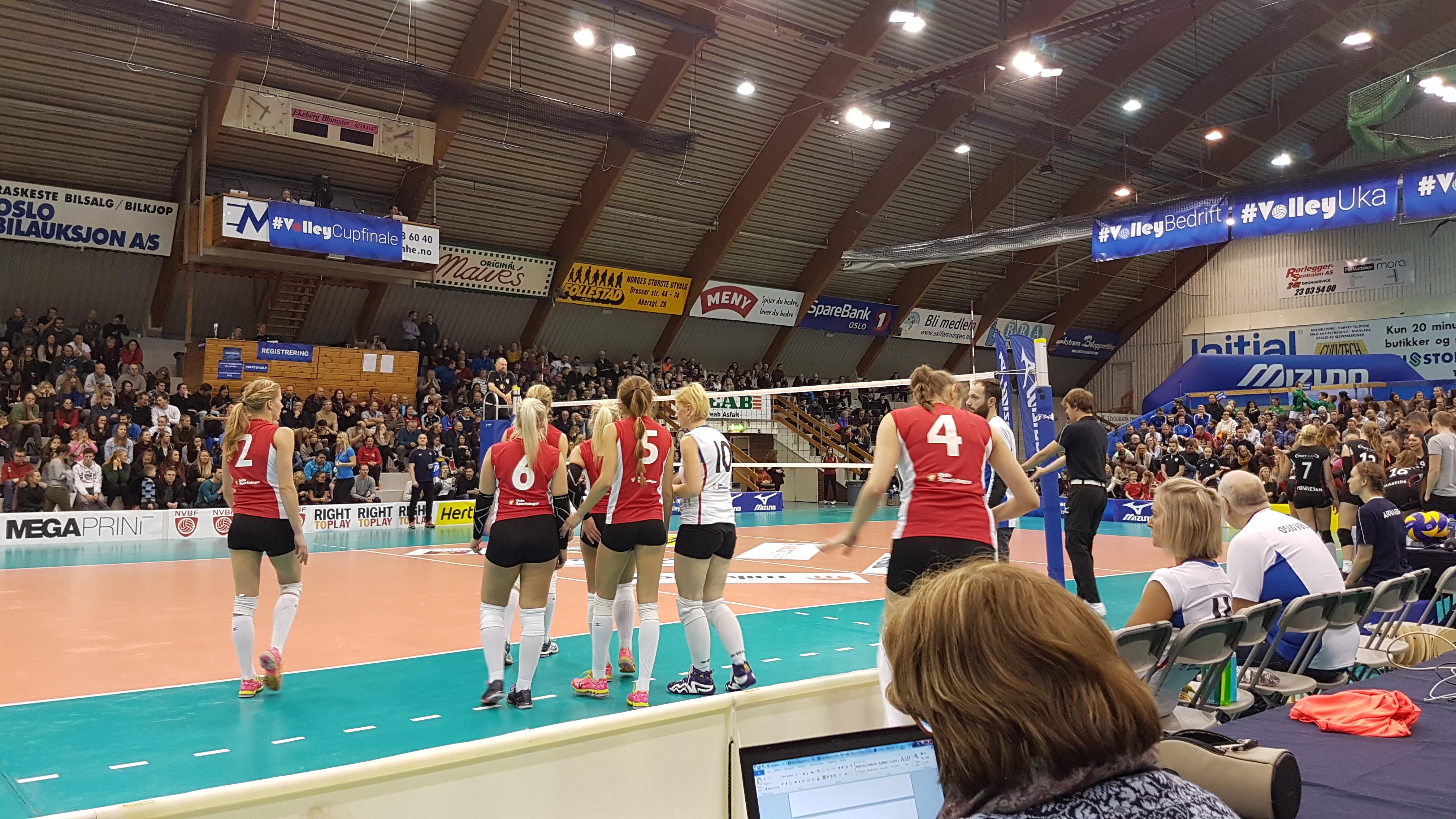 Finał Pucharu Norwegii: Oslo Volley vs. Randaberg.
