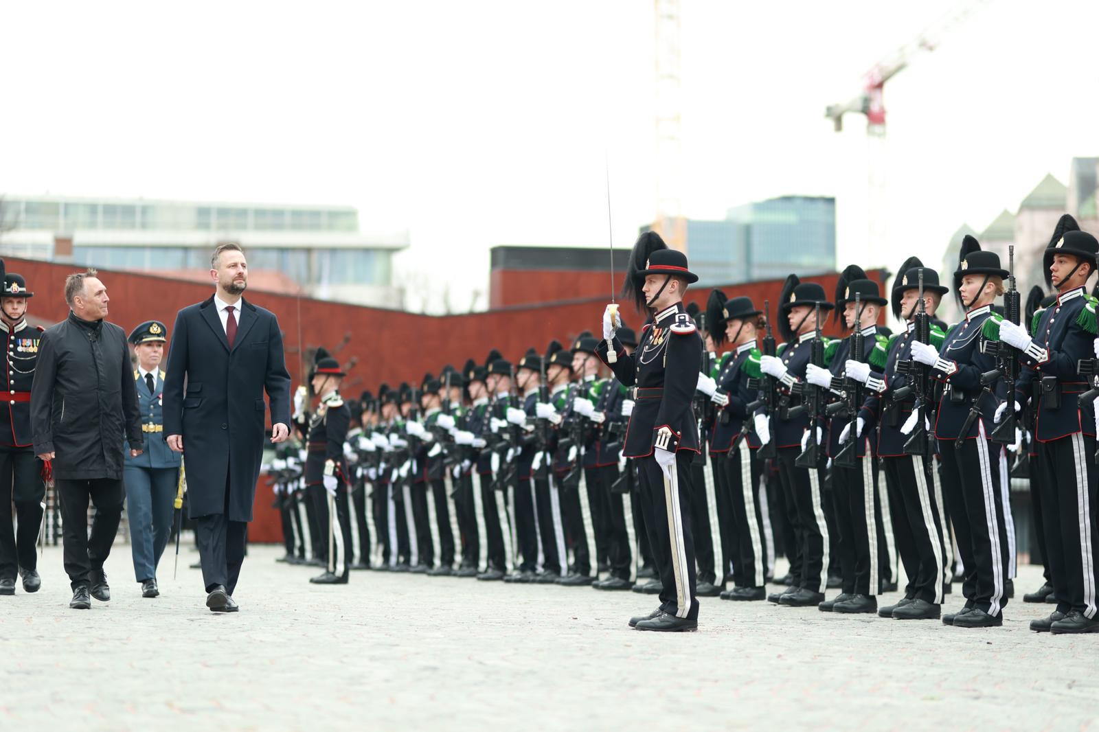 Szef MON z wizytą w Norwegii.