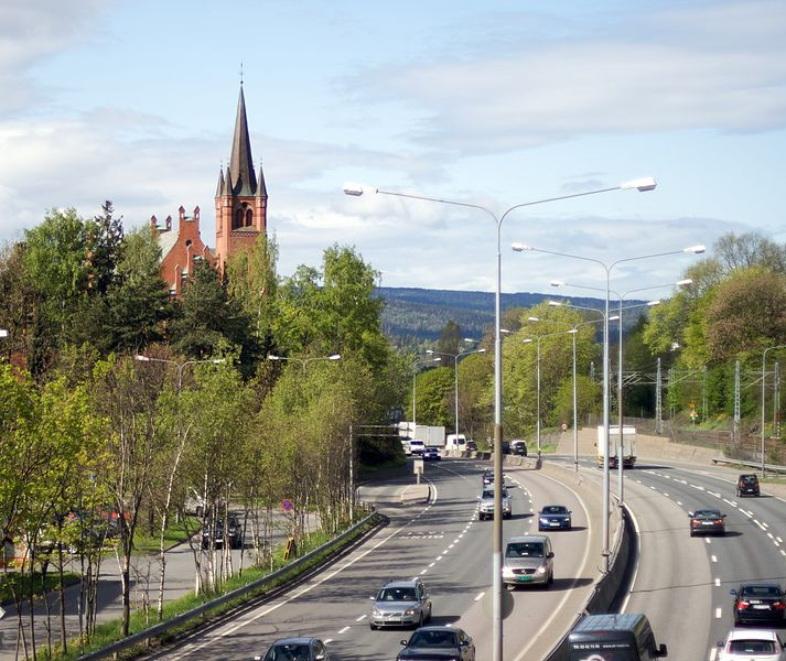 Høvik, E18