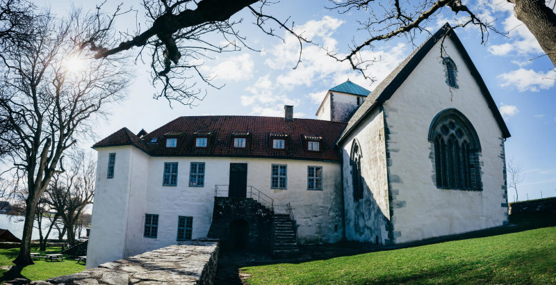 W zabytkowym kościele kompleksu klasztornego Utstein w wyjątkowych okazjach odprawia się nabożeństwa.