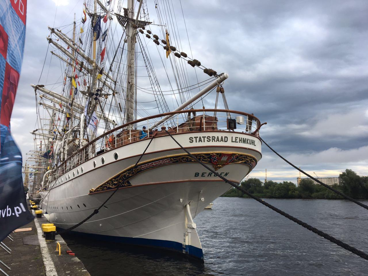 Statsraad Lehmkuhl to ponadstuletni żaglowiec wykupiony przez norweską fundację z Bergen