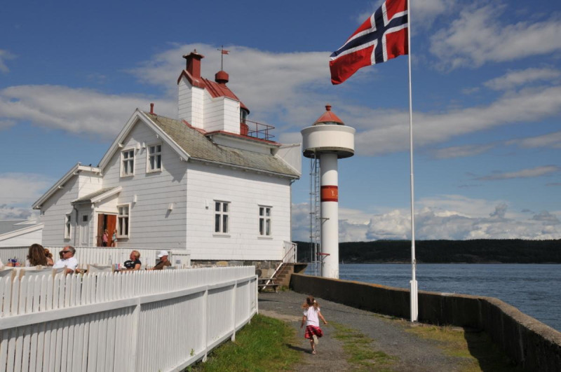 W 1916 roku Filtvet stała się pierwszą zelektryfikowaną latarnią morską w Oslofjordzie.