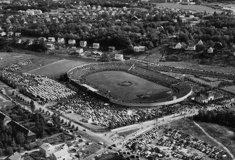 Ullevaal Stadion w roku 1956.