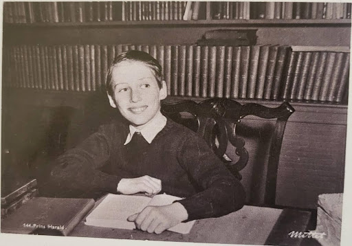 Książę Harald w czasach szkolnych.