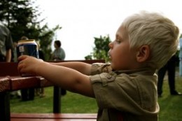 Pijani Norwegowie zapominają o swoich dzieciach