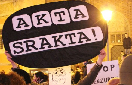Anty ACTA-ywiści na ulicach