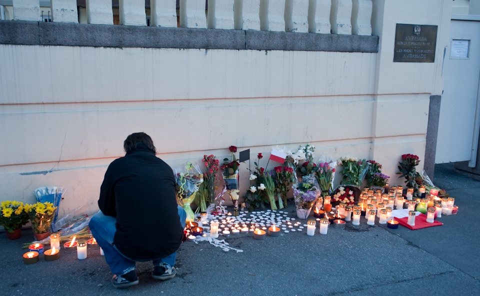 Norwegia łączy się w bólu i modli za ofiary katastrofy