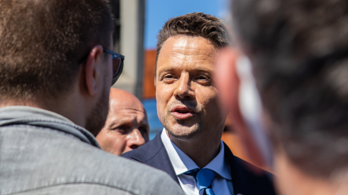 Rafał Trzaskowski zwycięża w I turze wyborów. Znamy wynik exit poll