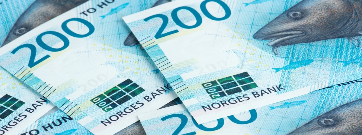 Ropa najdroższa od ponad czterech lat. Korona coraz mocniejsza