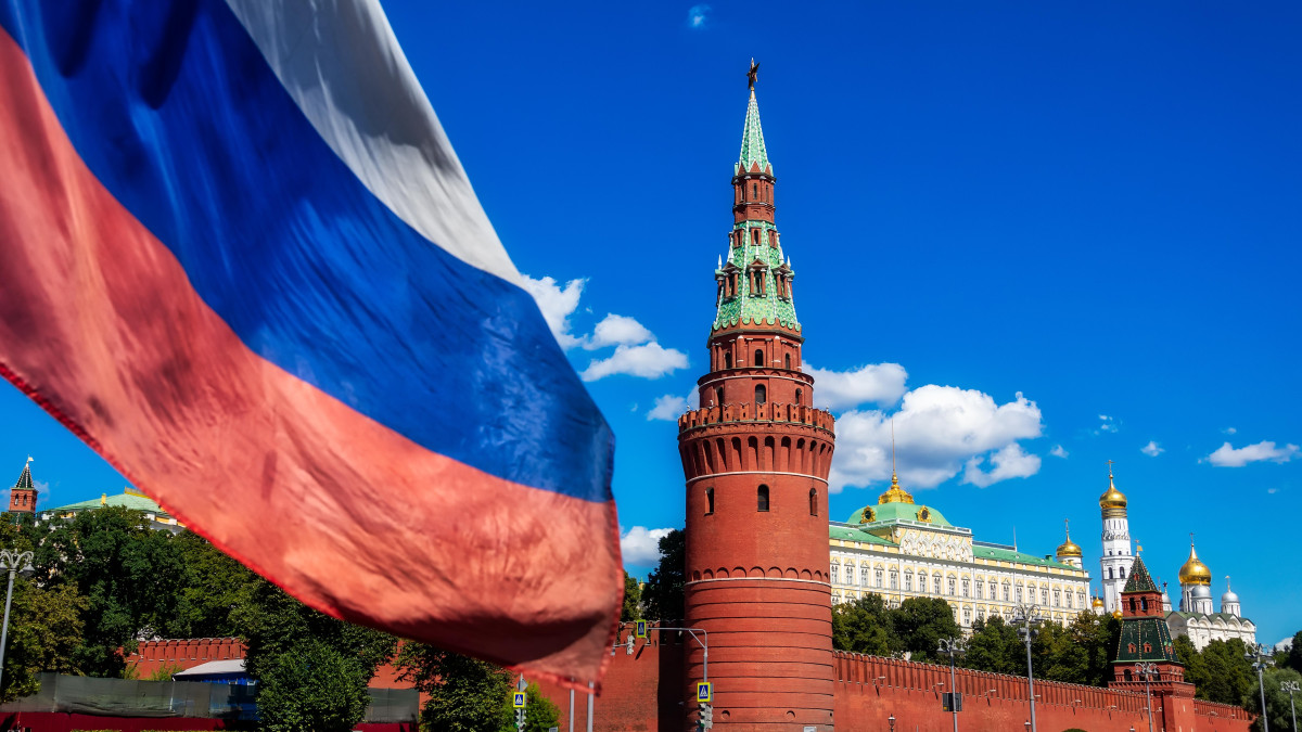 Ambasador Norwegii obecny na zaprzysiężeniu Putina. Dyplomacja w imię... rybołówstwa?