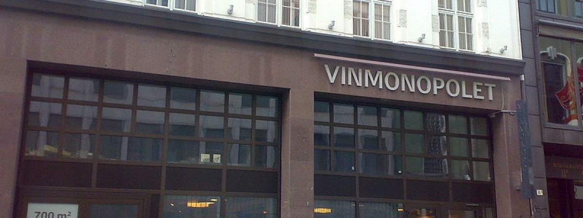 Vinmonopolet zamknięte w długi weekend. Tysiące Norwegów jadą do Szwecji po alkohol