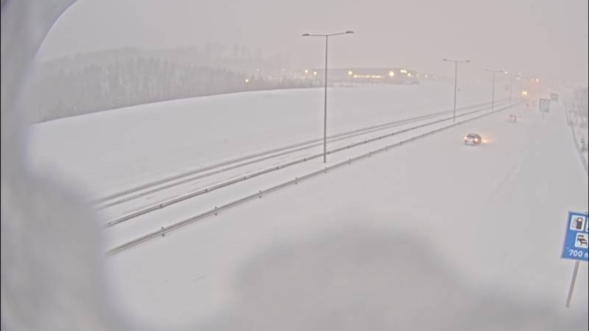 Atak zimy sparaliżował Norwegię: zamknięte szkoły, komunikacja miejska z problemami