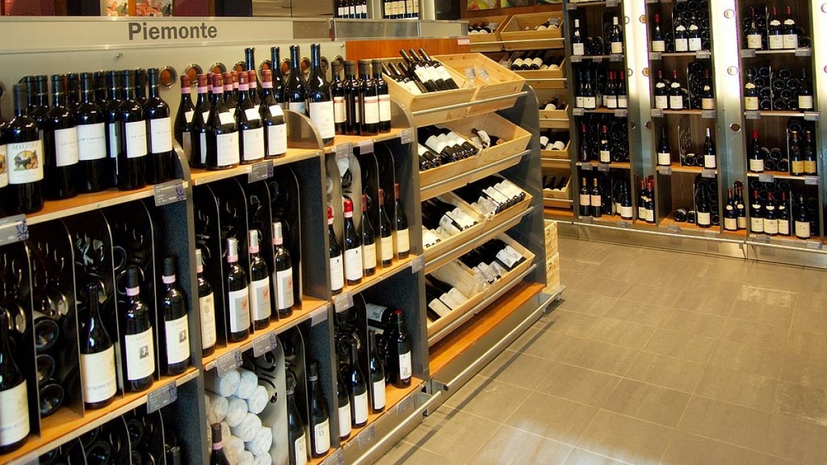 Rząd reaguje na zmianę nawyków zakupowych Norwegów: Vinmonopolet otwarte dłużej