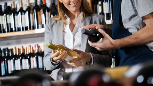Sprzedaż alkoholu w Norwegii spadła. Najbardziej „ucierpiały” napoje spirytusowe