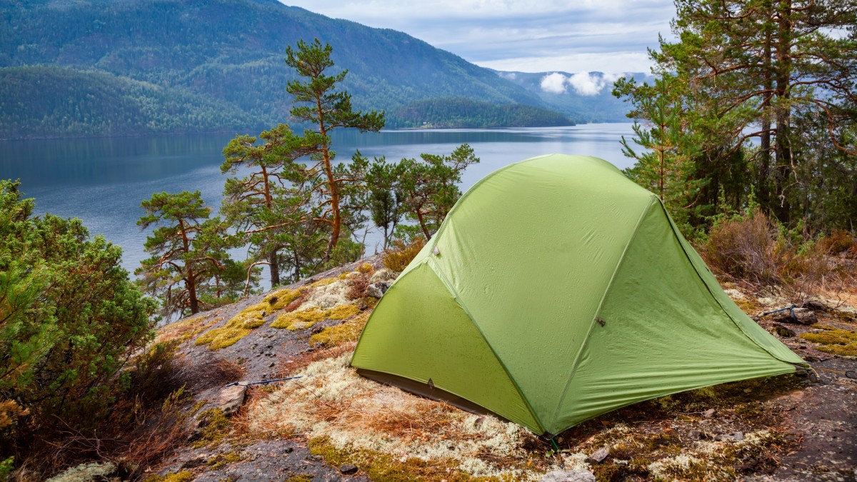 Allemannsretten i kemping „na dziko” w Norwegii: to warto wiedzieć