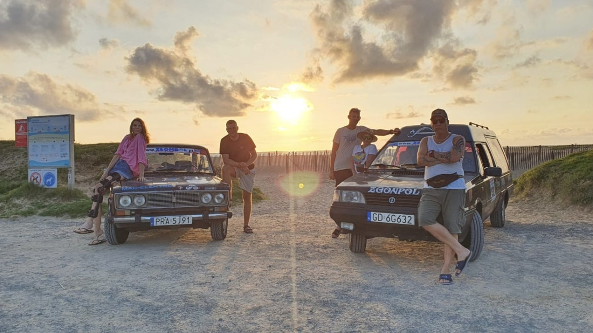 Polska inicjatywa, stare samochody, tysiące kilometrów: Złombol 2024 pojedzie do Norwegii