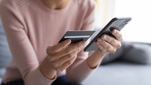 Norweski bank ostrzega przed falą oszustw: dziesięciokrotny wzrost prób wyłudzenia danych