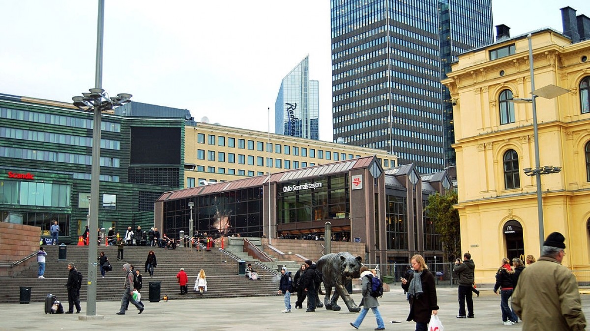 Rekord zakażeń w Oslo i całej Norwegii: kolejne gminy z dodatkowymi obostrzeniami