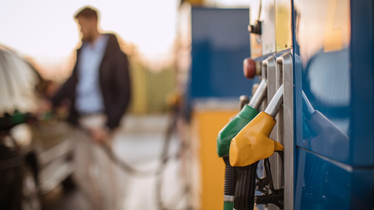 Ceny paliw najwyższe od dwóch lat. Po rekordowym piątku... nagły spadek