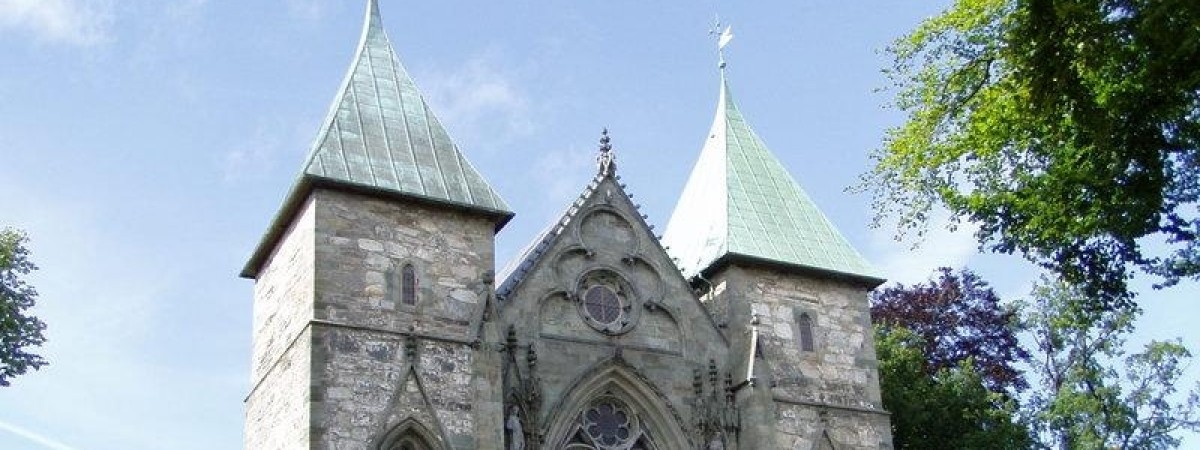 Msze św. i nabożeństwa w języku polskim w Niedzielę Palmową i w trakcie Wielkiego Tygodnia w Norwegii 