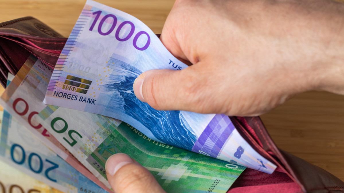 Korona norweska w tragicznej sytuacja. Waluta wzmocni się kosztem rat kredytów?