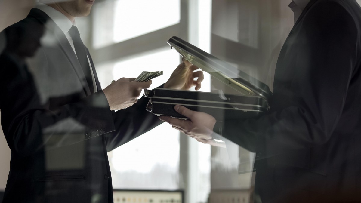 Rosjanie mogą prać pieniądze przez Norwegię. Skłonią ich do tego sankcje