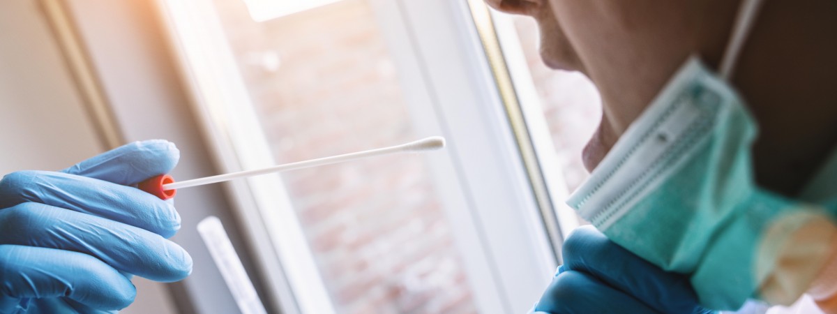 Masowe testy na covid-19 nie mają już sensu. FHI z nowymi zaleceniami