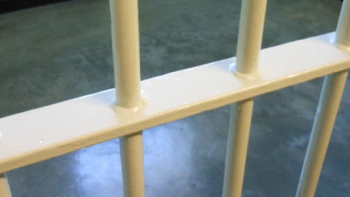 Poszli na rękę samotnej matce: służby odroczyły odsiadkę Polki