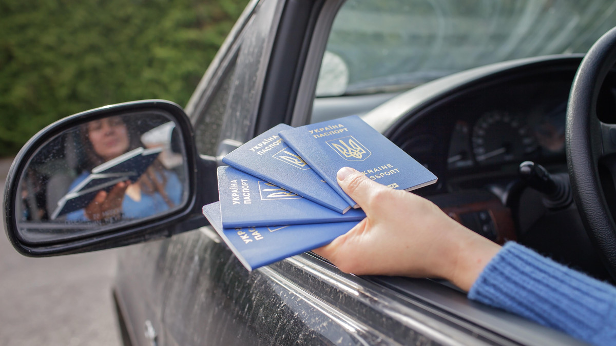 Norweski rząd chce przyjąć więcej uchodźców. Gminy już teraz nie dają rady