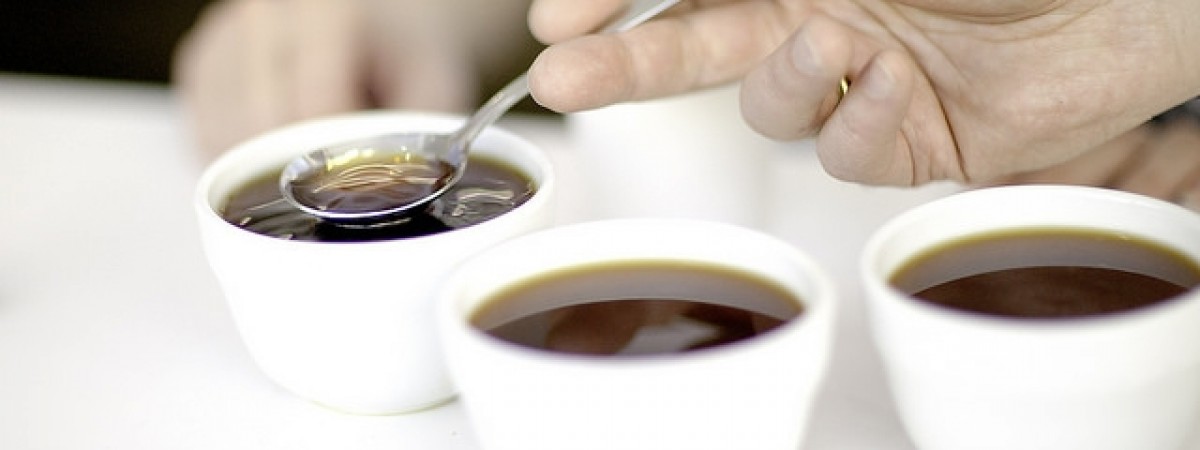 Kawa z surowym jajkiem? Internauci obrzydzeni przepisem na norweski poranek