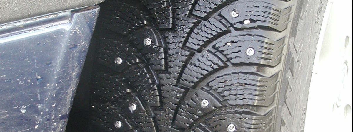 Uwaga, kierowcy: od dziś w całym kraju można jeździć „z kolcami”