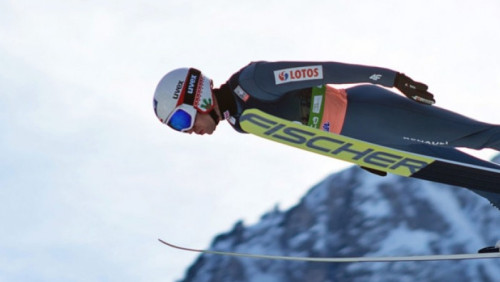 Kamil Stoch wrócił na szczyt. Polak przeskoczył rywali w Engelbergu