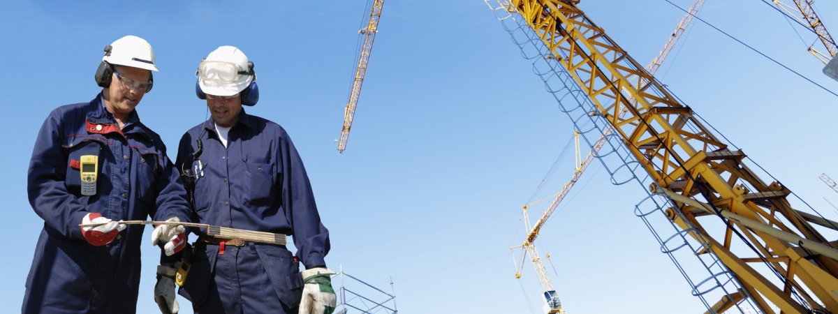 Wypadki w pracy: czy powrót do zawodu przed końcem zwolnienia chorobowego się opłaca