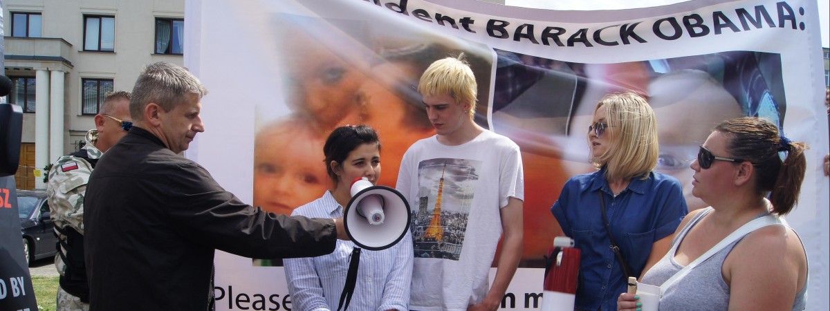 Polskie dzieci trafią do rodzin zastępczych w Polsce? Norwegia dyskutuje o opiece nad dziećmi imigrantów