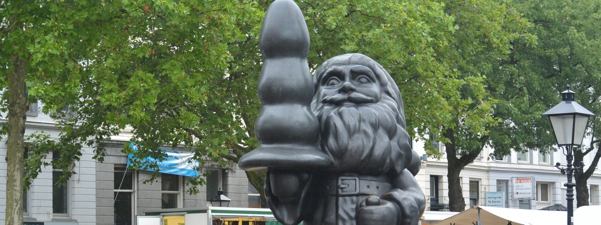 Krytycy: „To nie sztuka, to niesmaczny żart”. Liberalne Oslo powitało niecodzienną rzeźbę