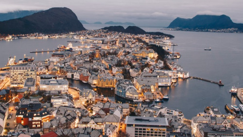 Mniej gmin i okręgów oraz nowe nazwy: tak od 2020 roku wygląda mapa Norwegii