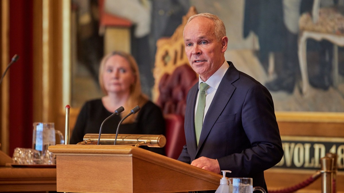 Budżet Norwegii na 2022 rok: wzrosną podatki od spalin, rozwinie się kolej, fundusz naftowy odetchnie po pandemii