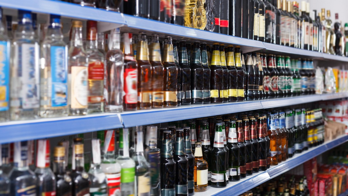 Alkohol w Norwegii: czy można go kupić w supermarkecie?