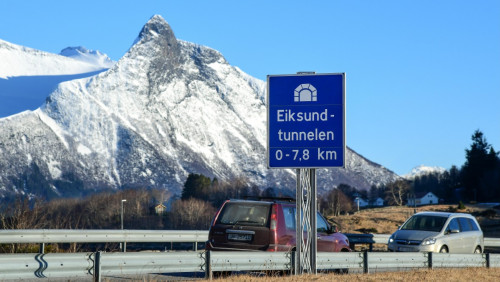 Nowa usługa planowania podróży w Norwegii. Drogowcy powiadomią o zamkniętych mostach i tunelach
