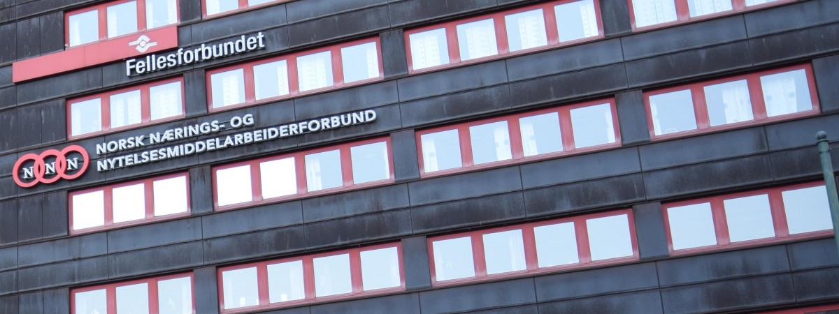 Nowe stawki minimalne dopiero jesienią. Negocjacje związków zawodowych zawieszone