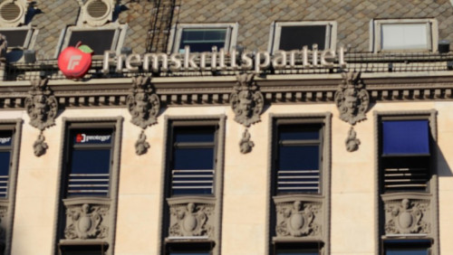 20 tysięcy na bilet w jedną stronę. Politycy chcą odesłać uchodźców do domu