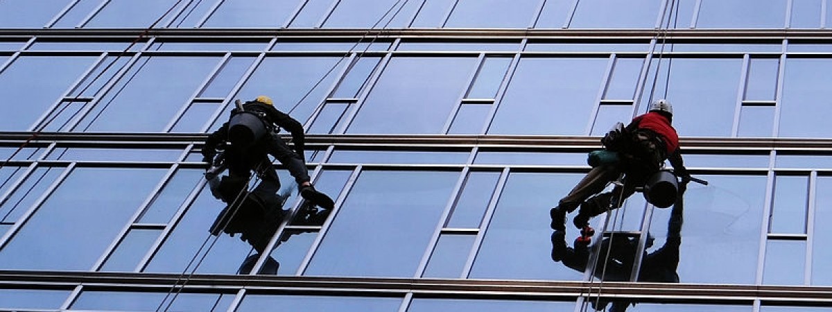 Firmy sprzątające znów ofiarami oszustów. Uwaga na fałszywe faktury