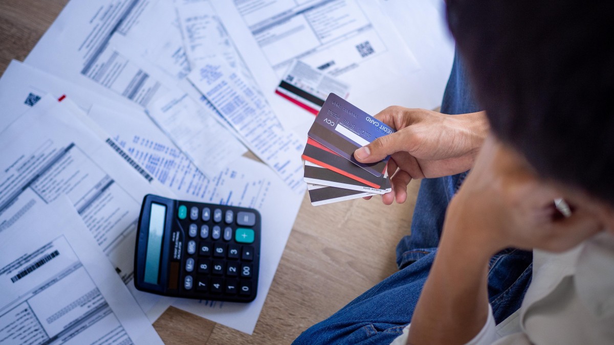 Mają 7 000 000 koron długu, nie są w stanie spłacić kredytu. Właśnie pozwali bank