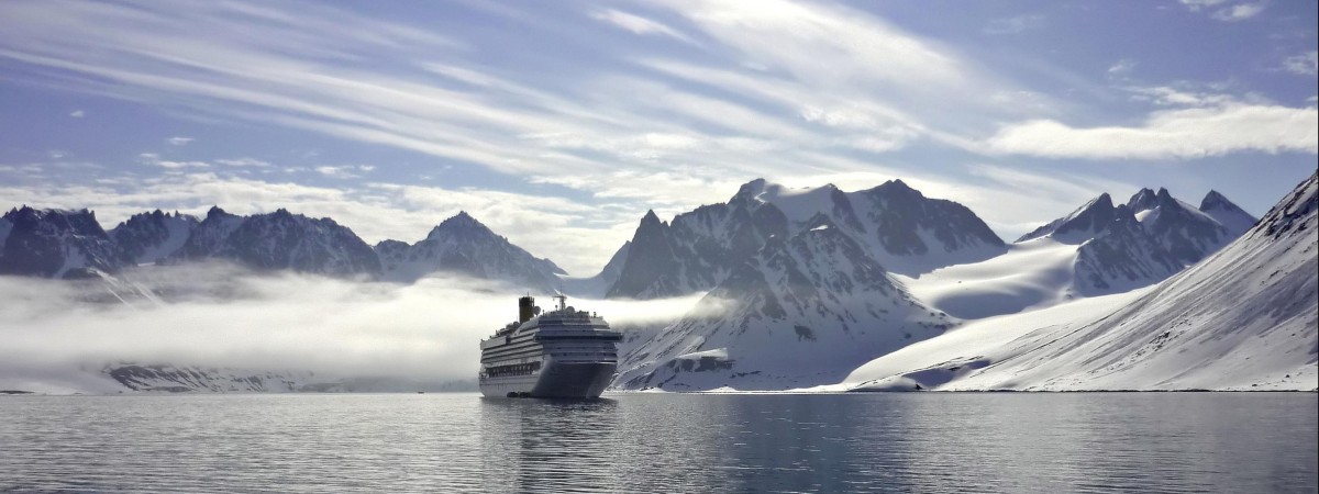 Polarna wyprawa z perspektywy kanapy: Svalbard minuta po minucie