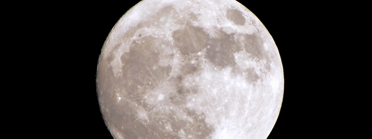 Superksiężyc: takie zjawisko zdarza się tylko raz w roku [ZOBACZ ZDJĘCIA Z NORWEGII]