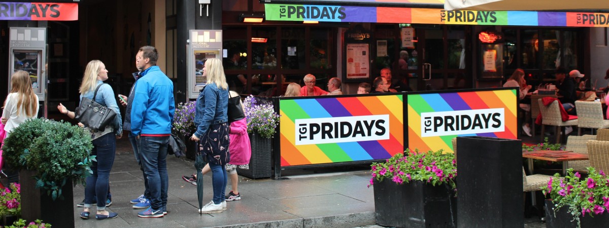 „Nie mieszajcie w to dzieci, są za małe”. Spór o parady równości dla trzylatków